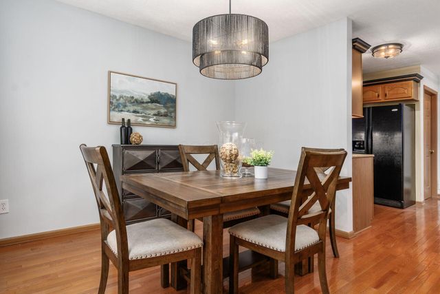 365 Sycamore Woods Lane, Columbus, OH 43230