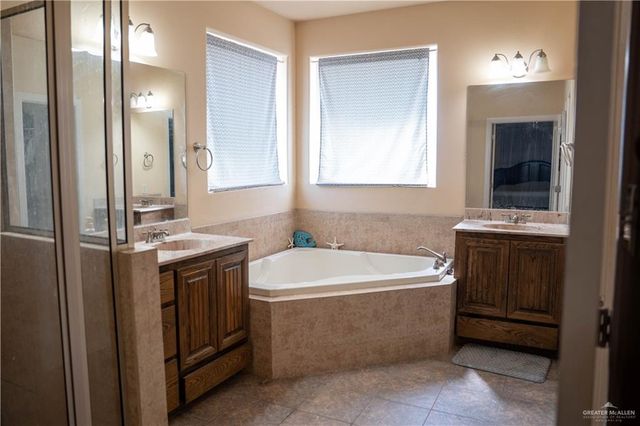 3911 Green Jay Drive, Mission, TX 78572