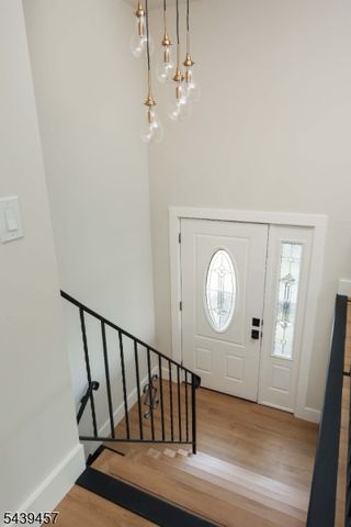 12 Fairway Trl, Sparta Twp., NJ 07871