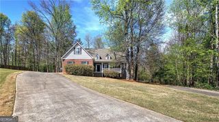10 Carriage Lane NW, Cartersville, GA 30120
