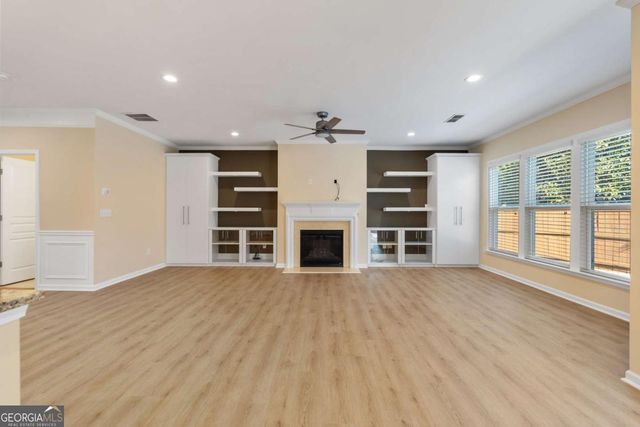 865 Great Glen Place, Suwanee, GA 30024