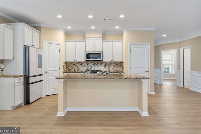 865 Great Glen Place, Suwanee, GA 30024