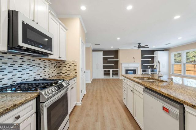 865 Great Glen Place, Suwanee, GA 30024