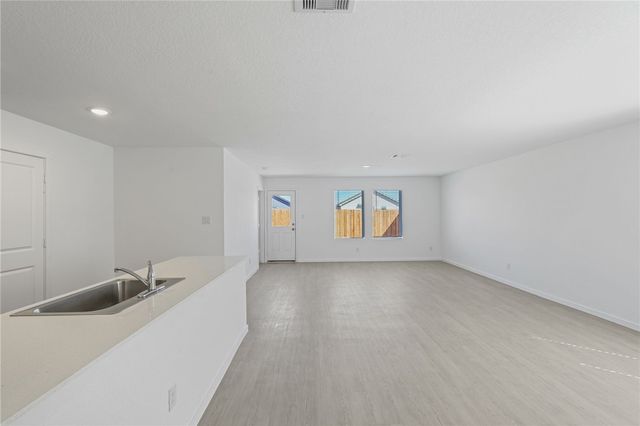 13262 Silverado Dr, Corpus Christi, TX 78380