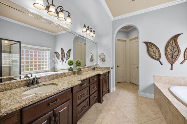 2218 Monarch Terrace Drive, Katy, TX 77494