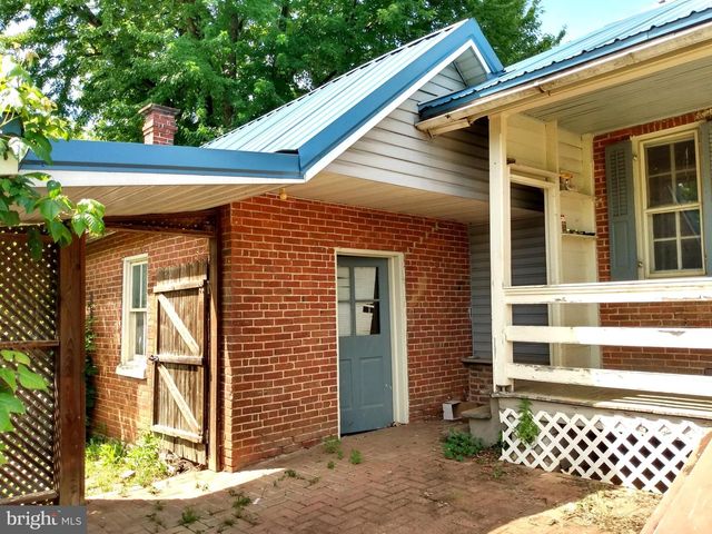 2897 GUILFORD SPRINGS RD, Chambersburg, PA 17202