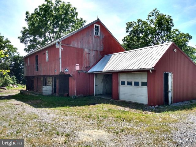 2897 GUILFORD SPRINGS RD, Chambersburg, PA 17202