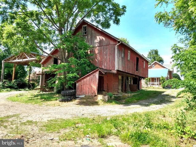2897 GUILFORD SPRINGS RD, Chambersburg, PA 17202