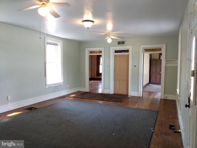 2897 GUILFORD SPRINGS RD, Chambersburg, PA 17202