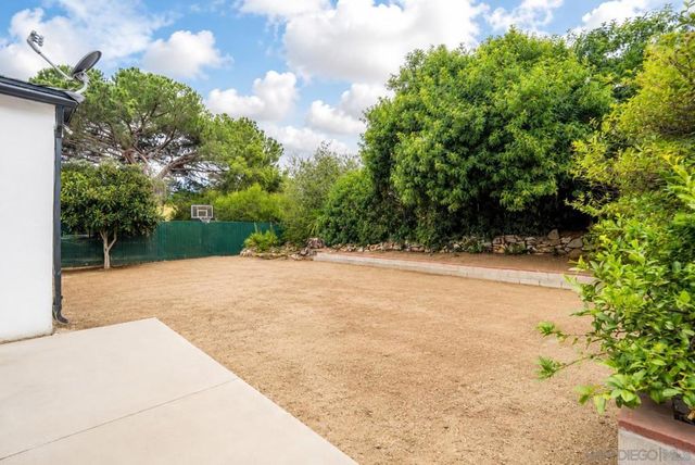 7016 Waite Dr, La Mesa, CA 91941