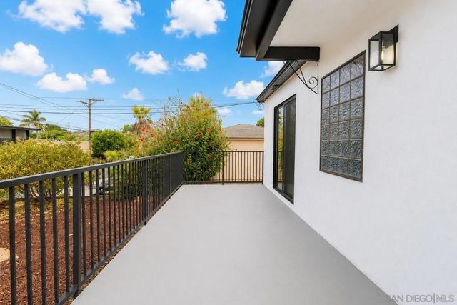 7016 Waite Dr, La Mesa, CA 91941