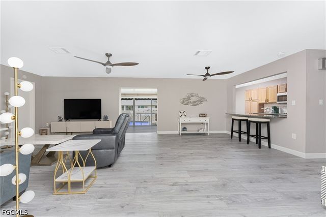 951 Lassino CT, Punta Gorda, FL 33950