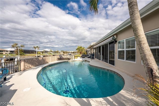 951 Lassino CT, Punta Gorda, FL 33950