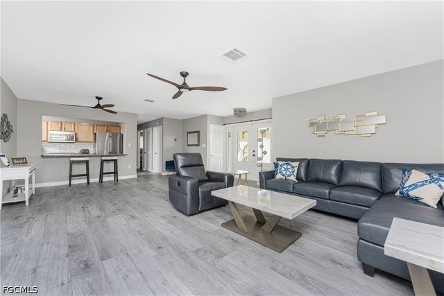 951 Lassino CT, Punta Gorda, FL 33950