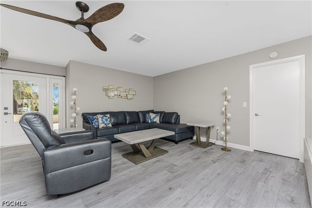 951 Lassino CT, Punta Gorda, FL 33950