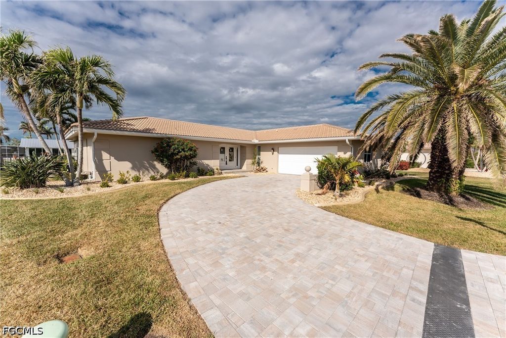 951 Lassino CT, Punta Gorda, FL 33950