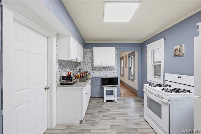86 Modern Avenue, Lackawanna, NY 14218