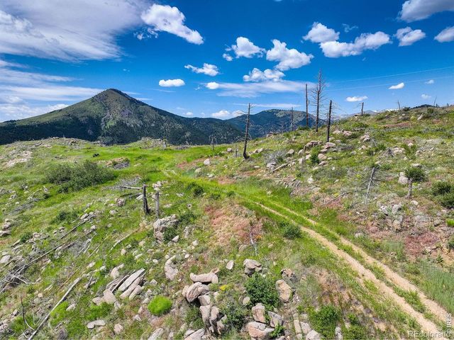 300 Shining Star Trail, Boulder, CO 80302