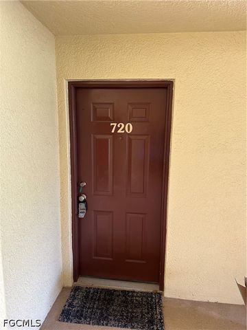 4105 Residence DR 720, Fort Myers, FL 33901