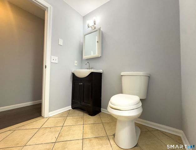 231 Long Hill Road, Waterbury, CT 06704