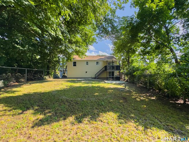 231 Long Hill Road, Waterbury, CT 06704