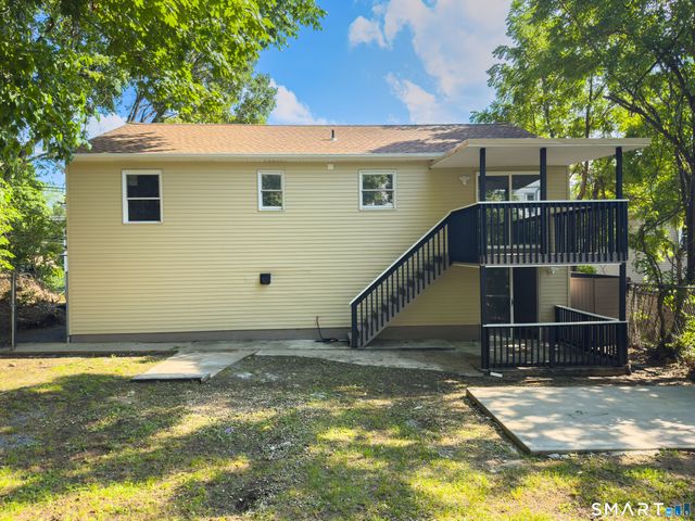 231 Long Hill Road, Waterbury, CT 06704