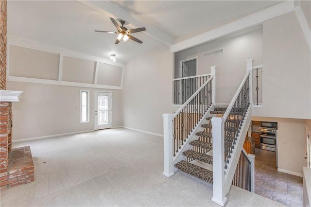 1920 E Mohawk Drive, Olathe, KS 66062