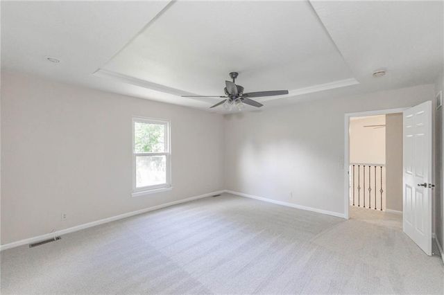 1920 E Mohawk Drive, Olathe, KS 66062