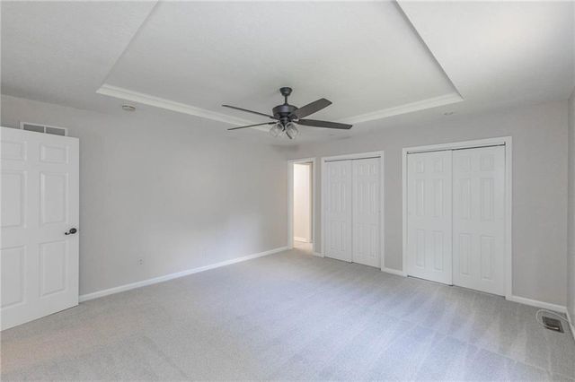 1920 E Mohawk Drive, Olathe, KS 66062