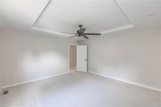 1920 E Mohawk Drive, Olathe, KS 66062