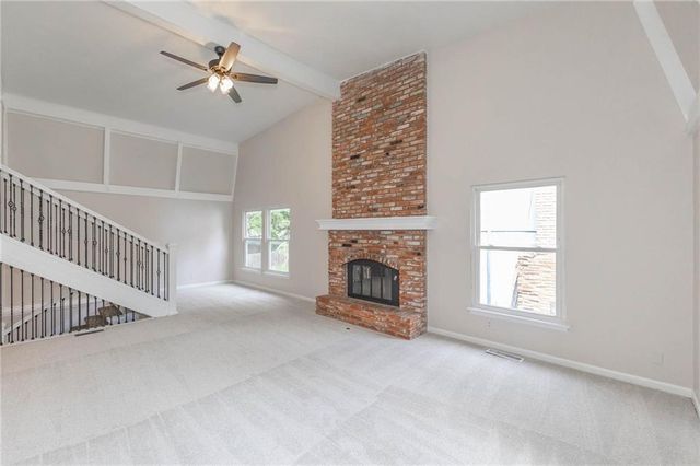 1920 E Mohawk Drive, Olathe, KS 66062