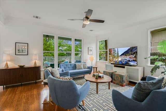 1501 Willow ST 1, Austin, TX 78702