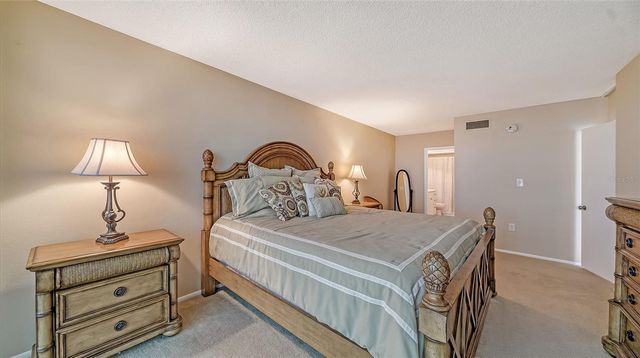 555 THE ESPLANADE N 802, Venice, FL 34285