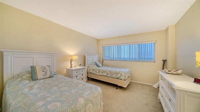 555 THE ESPLANADE N 802, Venice, FL 34285