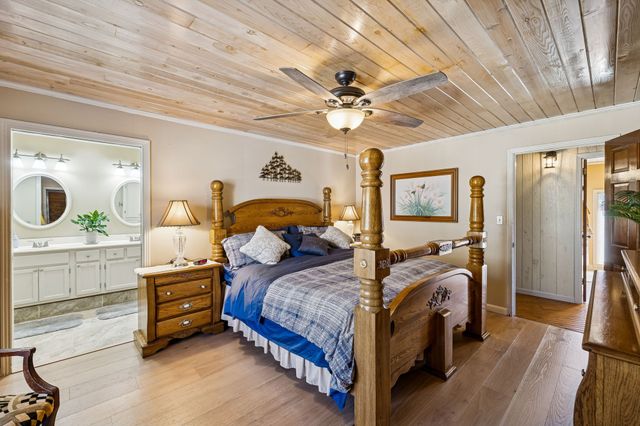 1372 Short Mountain Rd, Mcminnville, TN 37110