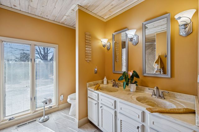 1372 Short Mountain Rd, Mcminnville, TN 37110