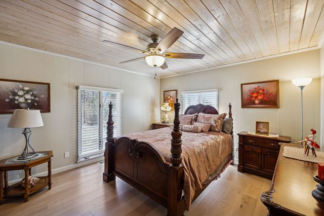 1372 Short Mountain Rd, Mcminnville, TN 37110