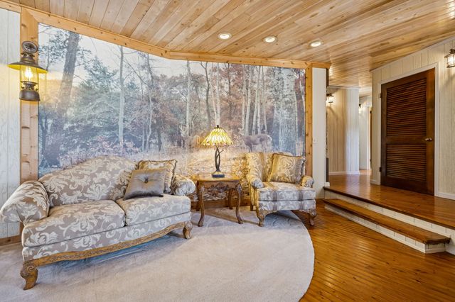 1372 Short Mountain Rd, Mcminnville, TN 37110