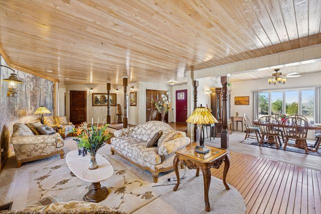 1372 Short Mountain Rd, Mcminnville, TN 37110