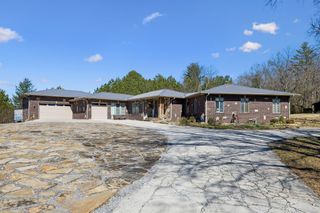 1372 Short Mountain Rd, Mcminnville, TN 37110