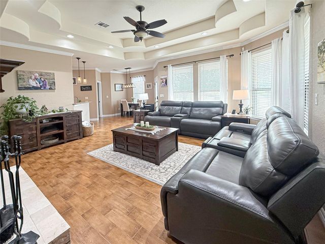 807 Mill Road, Angleton, TX 77515