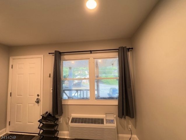371 G Lake Shore South O6, Montague Twp., NJ 07827