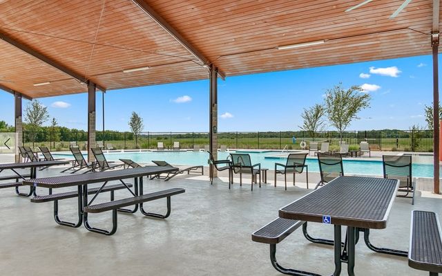 2504 Wesley Avenue, Aubrey, TX 76227