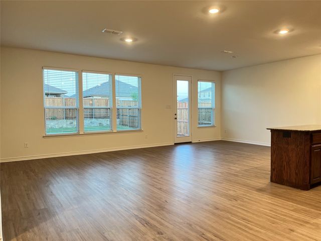 2504 Wesley Avenue, Aubrey, TX 76227