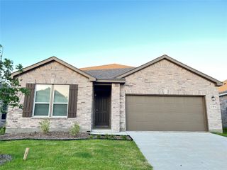 2504 Wesley Avenue, Aubrey, TX 76227