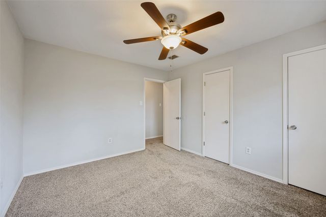 6008 Brentcove Drive, Arlington, TX 76001