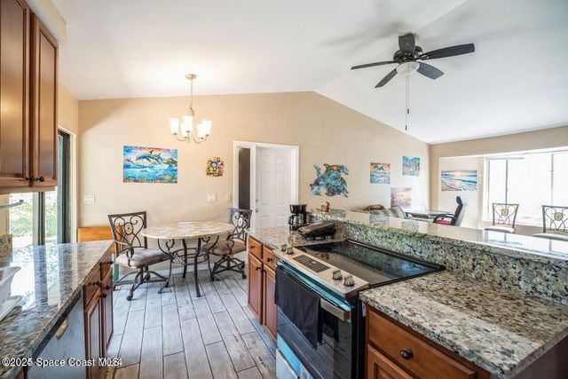 107 Mayfair Street SE, Palm Bay, FL 32909