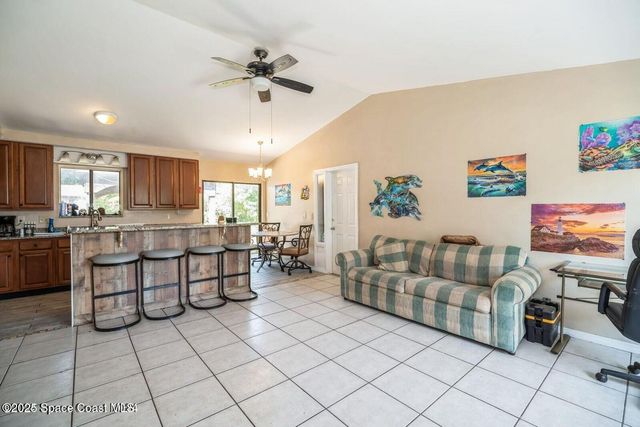 107 Mayfair Street SE, Palm Bay, FL 32909