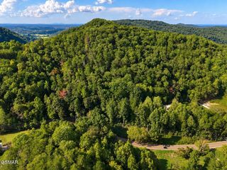 12 Pittman Center Road, Sevierville, TN 37876