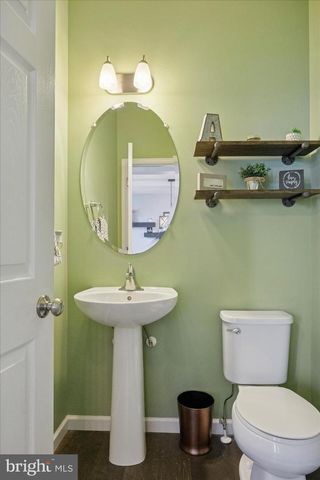 48 CHRISTI DR, Barto, PA 19504